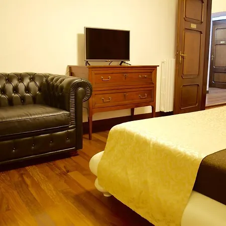 Gasthuis Ball Loc 04163 3*